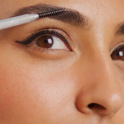 Clinique Quickliner™ For Brows Eyebrow Pencil Ebony - Image 3