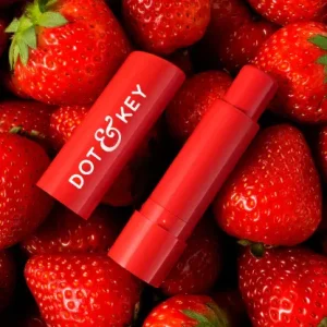 Dot & Key Barrier Repair Hydrating Lip Balm In-Vivo Tested SPF 50+ PA+++ (Strawberry Red - High Tinted)